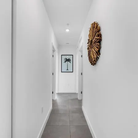 Urban Escape 3 Bed Unit Near Brickell And Wynwood Apartment Miami Exterior photo