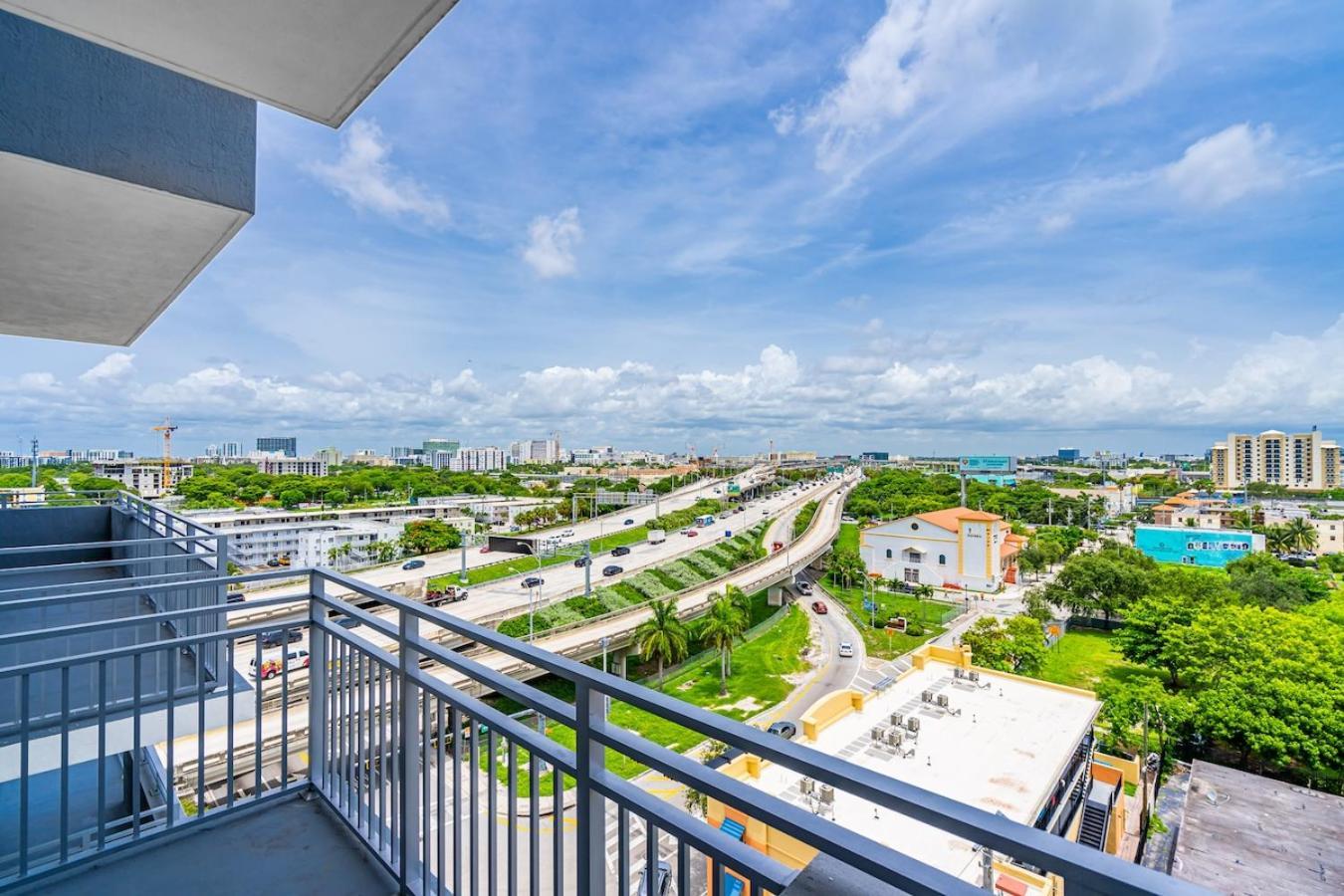 Urban Escape 3 Bed Unit Near Brickell And Wynwood Appartamento
