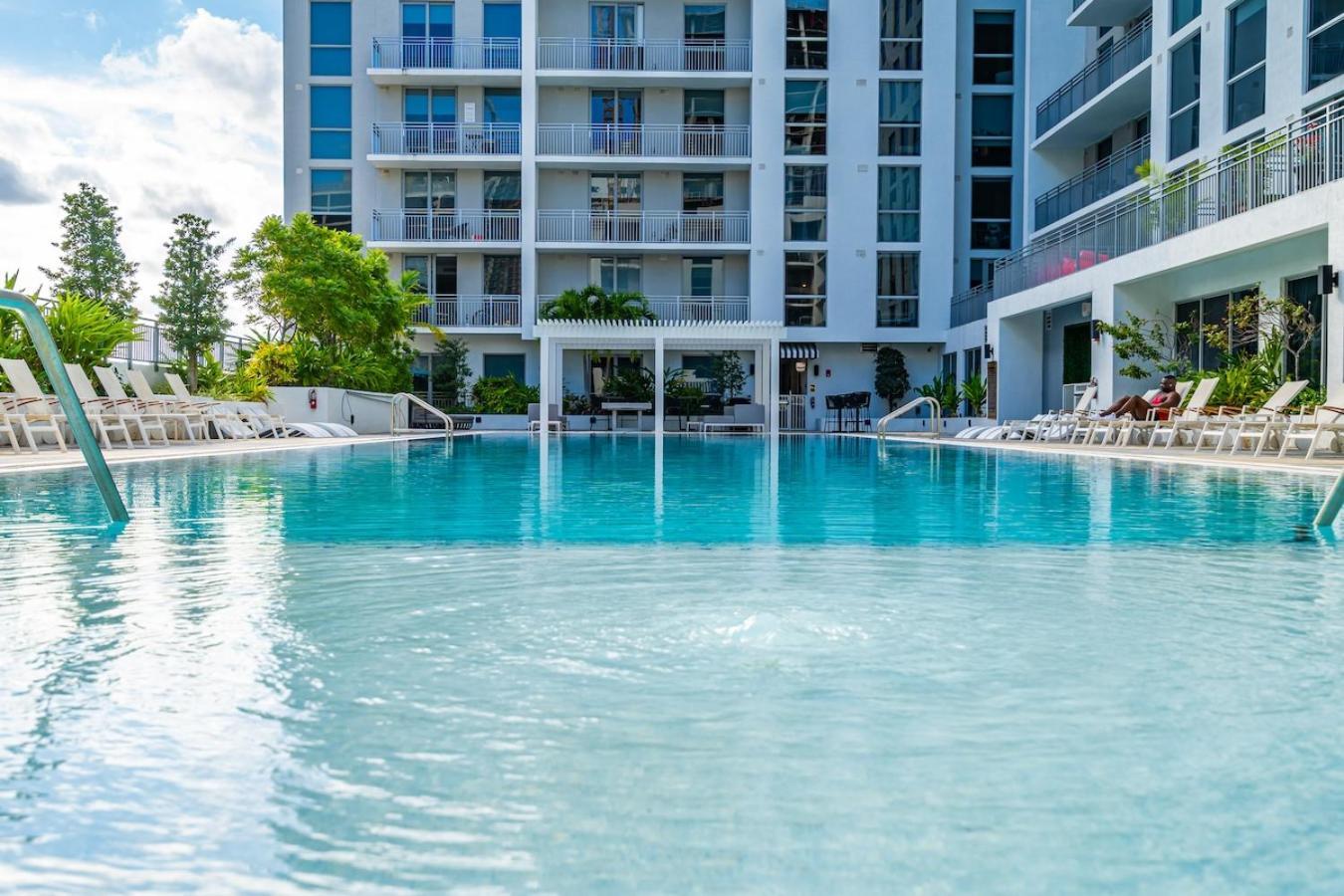 Urban Escape 3 Bed Unit Near Brickell And Wynwood Appartement *