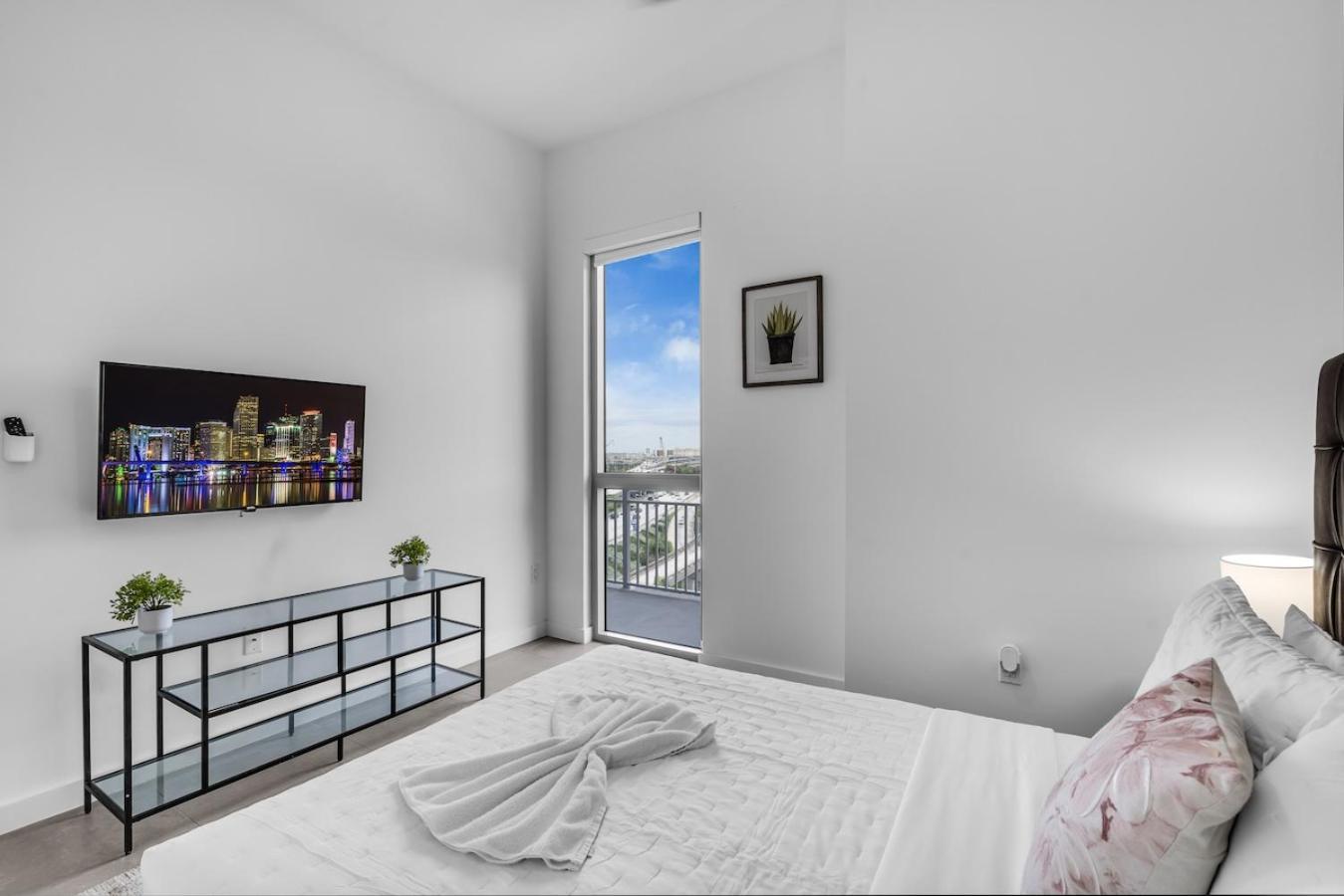 Urban Escape 3 Bed Unit Near Brickell And Wynwood Appartement